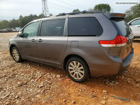 2012 Toyota Sienna Le VIN 5TDJK3DC5CS045425 фото 2