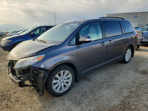 5TDDK3DC3ES076768 — 2014 Toyota Sienna, Повреждение рамы (Frame Damage), фото до ремонта