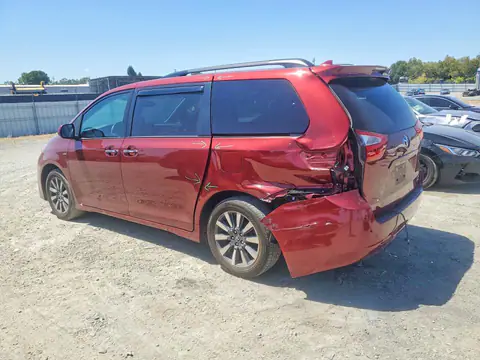 5TDDZ3DC3JS196219 — 2018 Toyota Sienna, фото 2 с аукциона Copart 13.10.2026, Задняя часть