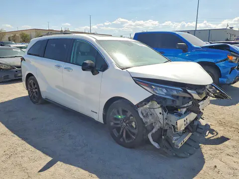 2021 Toyota Sienna VIN 5TDDRKEC7MS053061 фото 4