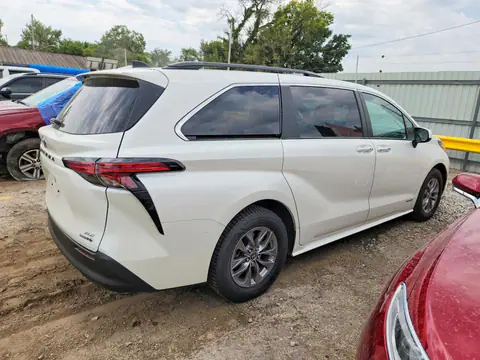 2021 TOYOTA SIENNA VIN 5TDJRKEC2MS016986 фото 3