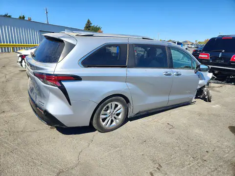 5TDZRKECXMS016057 — 2021 Toyota Sienna, foto 3 de Copart 30.10.2026, Parte delantera