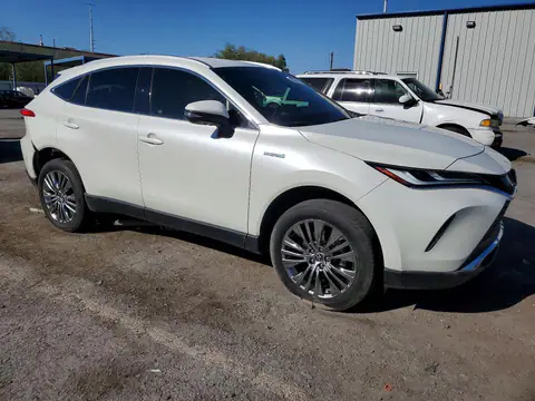 JTEAAAAH4MJ074366 — 2021 Toyota Venza, photo 4 from Copart 15.10.2026, Rear end