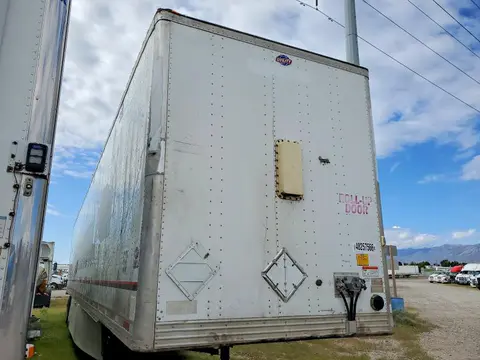 1UYVS2530GG678491 — 2016 Utility Trailer Mfg Trailers, Front end (Front End), before-repair photos