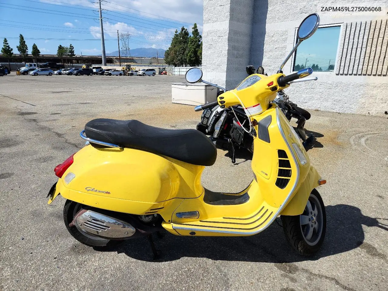 ZAPM459L275006068 Vespa Gts 2007 — повреждение Мелкие вмятины и царапины, фото до ремонта