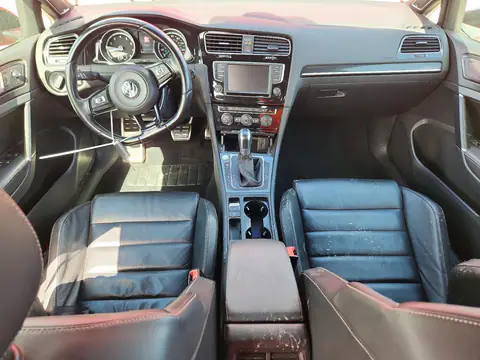 WVWVF7AU7HW168564 — 2017 Volkswagen Golf R, zdjęcie 8 z Copart, Bok