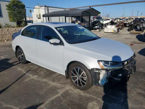 3VWDB7AJ7HM355183 — 2017 Volkswagen Jetta, photo 4 from Copart 16.10.2026, Front end