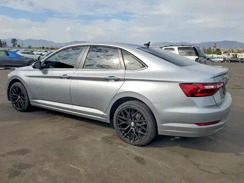 3VWC57BUXMM003530 — 2021 Volkswagen Jetta, photo 2 from Copart 14.10.2026, Front end