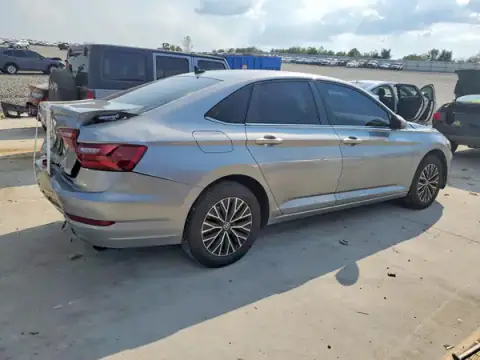3VWC57BUXMM038472 — 2021 Volkswagen Jetta, фото 3 с аукциона Copart, ПЕРЕДНЯЯ ЧАСТЬ