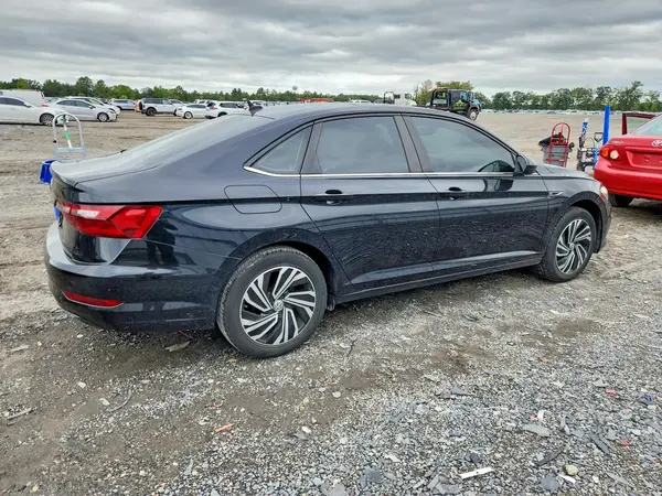 3VWE57BU1MM013162 — 2021 Volkswagen Jetta, photo 3 from Copart 07.10.2026, Side