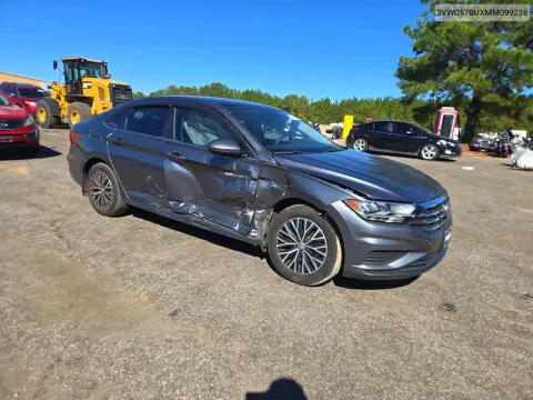 3VWC57BUXMM099238 — 2021 Volkswagen Jetta, фото 4 з Copart, Бокова частина