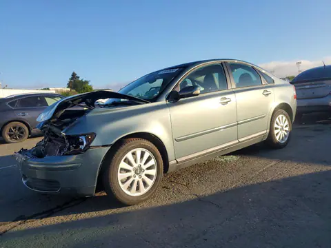 YV1MS390952051860 — 2005 Volvo S40, Передняя часть (Front End), фото до ремонта
