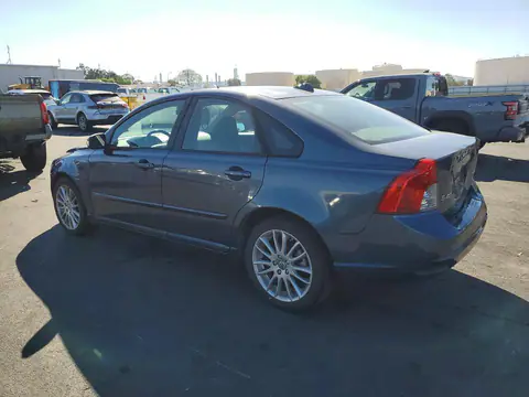 2010 VOLVO S40 VIN YV1390MS0A2507057 фото 2