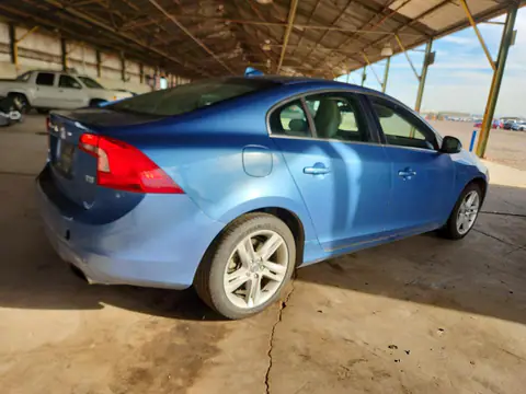 2014 Volvo S60 VIN YV1612FS4E2286582 фото 3