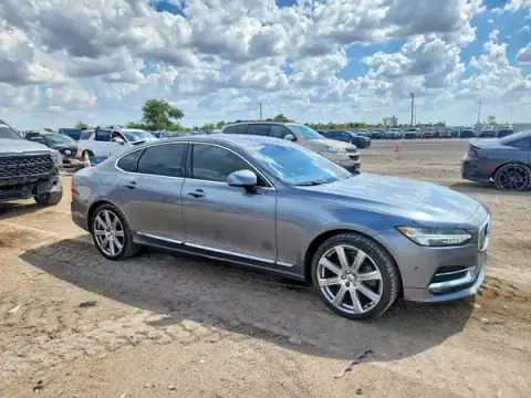 YV1A22ML3H1001335 — 2017 Volvo S90, zdjęcie 4 z Copart, Bok