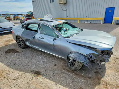 2018 Volvo S90 VIN LVY992ML6JP018677 фото 4