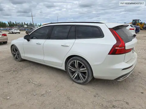 YV1102EM9M2437317 — 2021 Volvo V60, фото 2 с аукциона Copart, Подтопление