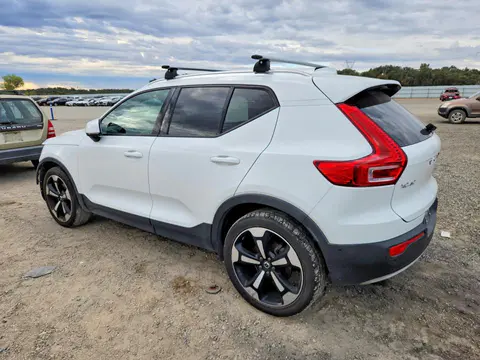 2019 Volvo XC40 VIN YV4162UK5K2139538 фото 2