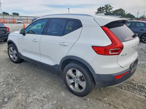 YV4162XZXK2005374 — 2019 Volvo XC40, photo 2 from Copart, Side