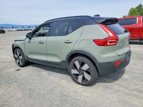 YV4ED3UM7P2993663 — 2023 Volvo XC40, ფოტო 2, Copart 26.10.2026, წინა ნაწილი