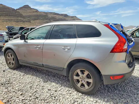 2011 VOLVO XC60 VIN YV4940DZ9B2170477 фото 2