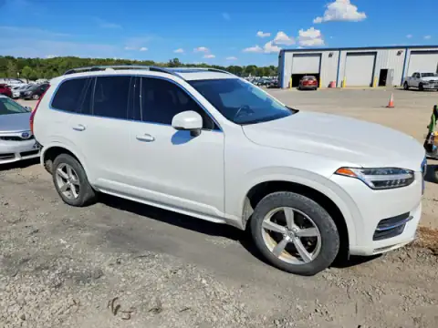 YV4102KK2H1114535 — 2017 Volvo XC90, photo 4 from Copart, Rear end