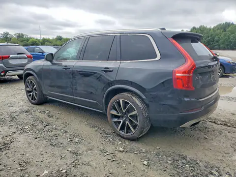 YV4A22PK7M1765589 — 2021 Volvo XC90, photo 2 from Copart, Fire