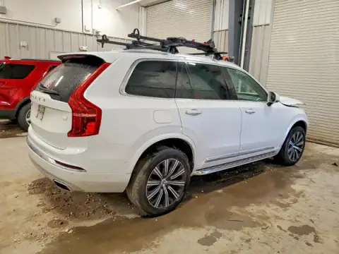 YV4BR0CL4M1698114 — 2021 Volvo XC90, photo 3 from Copart, Side