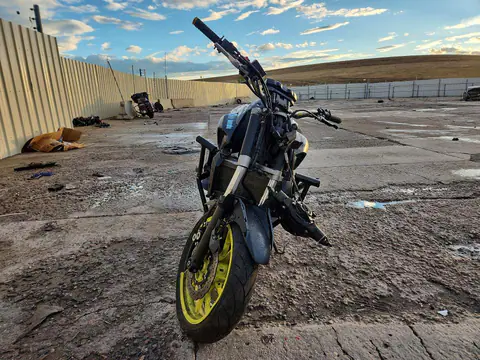 JYARM06E4GA008374 — 2016 Yamaha FZ07, фото 2 с аукциона Copart 14.10.2026, Передняя часть