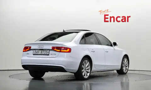 WAUZZZ8K2DN008923 — 2012 Audi, photo 2 from Encar, condition before repair