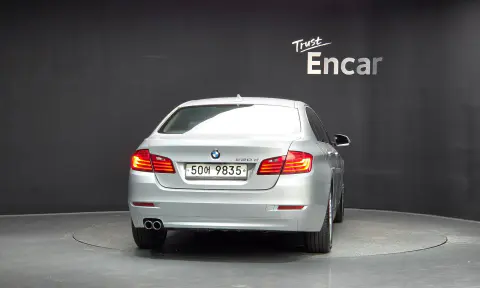 5 Series (F10) 520D VIN WBA5E5105FD673660 фото 4