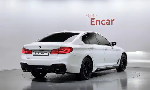 WBAJC3102JG995821 — 2017 BMW, zdjęcie 2 z Encar, stan przed naprawą