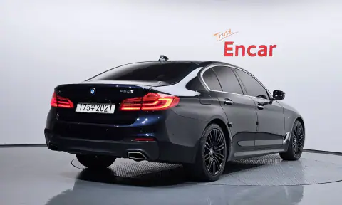 WBAJC510XJG859898 — 2017 BMW, zdjęcie 2 z Encar, stan przed naprawą