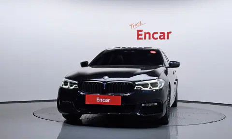 WBAJC510XJG859898 — 2017 BMW, zdjęcie 3 z Encar, stan przed naprawą