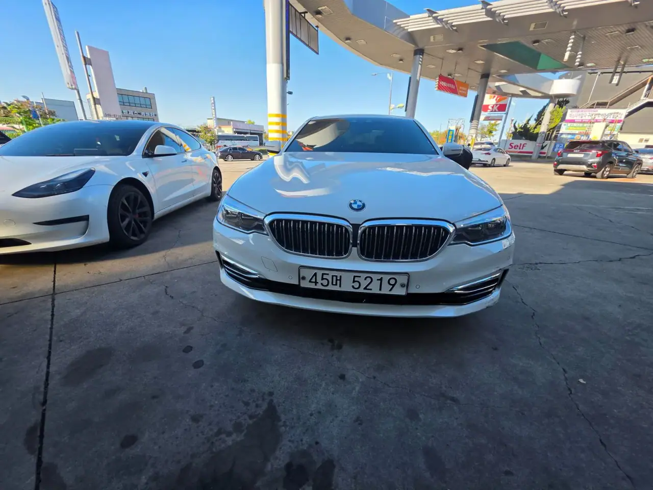 WBAJC5106JWE55117 BMW 2018 — uszkodzenie stan przed naprawą, zdjęcie przed naprawą