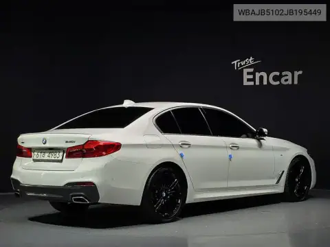 WBAJB5102JB195449 — 2018 BMW, фото 2 с аукциона Encar, состояние до ремонта