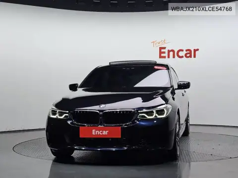 WBAJX210XLCE54768 — 2020 BMW, foto 2 de Encar, estado antes de reparar