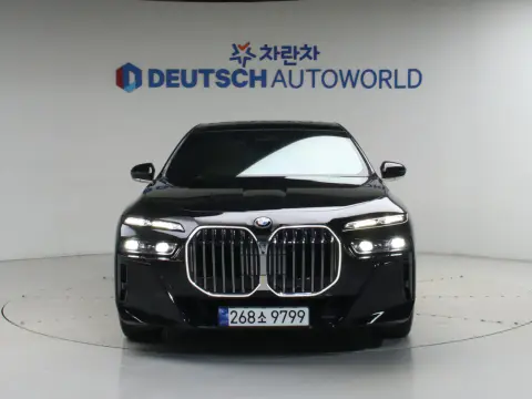 7 Series (G70) 740I Sdrive M Sports VIN WBA21EH0XPCM01830 фото 3
