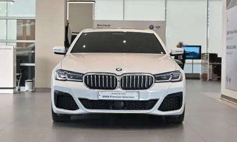 WBA71BH04PWY13356 — 2023 BMW, zdjęcie 3 z Encar, stan przed naprawą