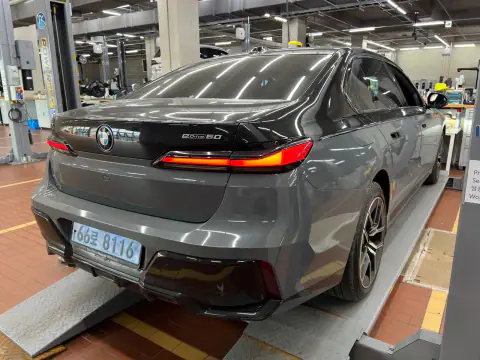 WBY41EJ06RCP90876 — 2023 BMW, foto 4 de Encar, estado antes de reparar