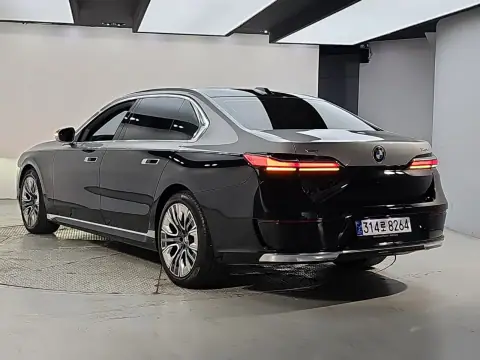 WBA21EJ02PCM32824 — 2023 BMW, zdjęcie 3 z Encar, stan przed naprawą
