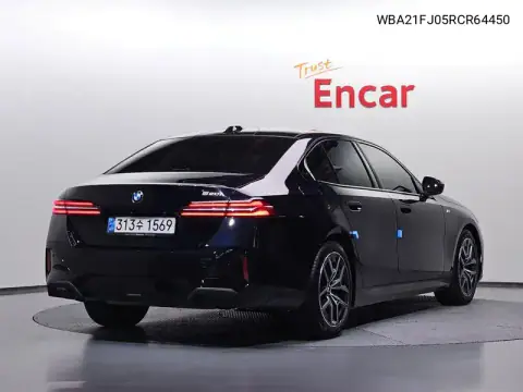 WBA21FJ05RCR64450 — 2024 BMW, zdjęcie 2 z Encar, stan przed naprawą