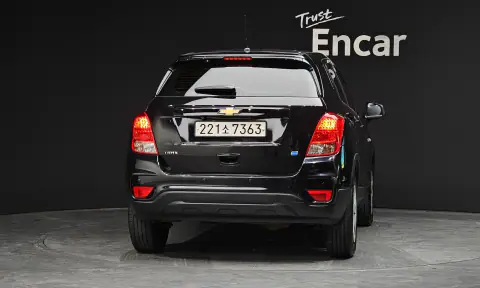 KLABA76CDKB815165 — 2018 Chevrolet TRAX, zdjęcie 4 z Encar, stan przed naprawą