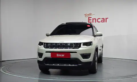 3C4NJDCB4KT592466 — 2019 Jeep, фото 3 с аукциона Encar, состояние до ремонта