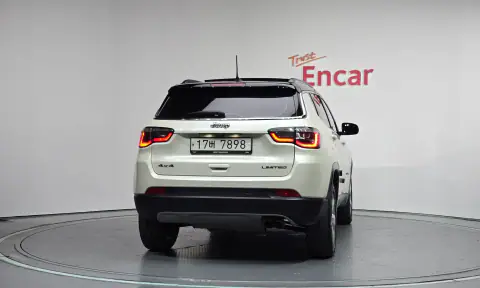 3C4NJDCB4KT592466 — 2019 Jeep, фото 4 с аукциона Encar, состояние до ремонта