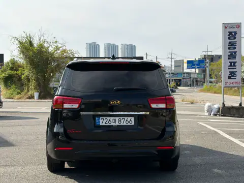 KNHMF37ABFS066521 — 2015 Kia Carnival, zdjęcie 4 z Encar, stan przed naprawą