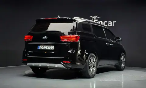 KNAMC81ABLS618016 — 2019 Kia Carnival, foto 2 de Encar, estado antes de reparar