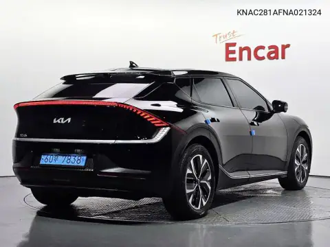 KNAC281AFNA021324 — 2021 Kia EV6, zdjęcie 2 z Encar, stan przed naprawą