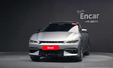 KNAC581CPPA146700 — 2023 Kia EV6, фото 2 з Encar, стан до ремонту