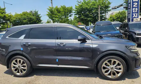 KNARF81BHMA091237 — 2021 Kia Sorento, zdjęcie 4 z Encar, stan przed naprawą